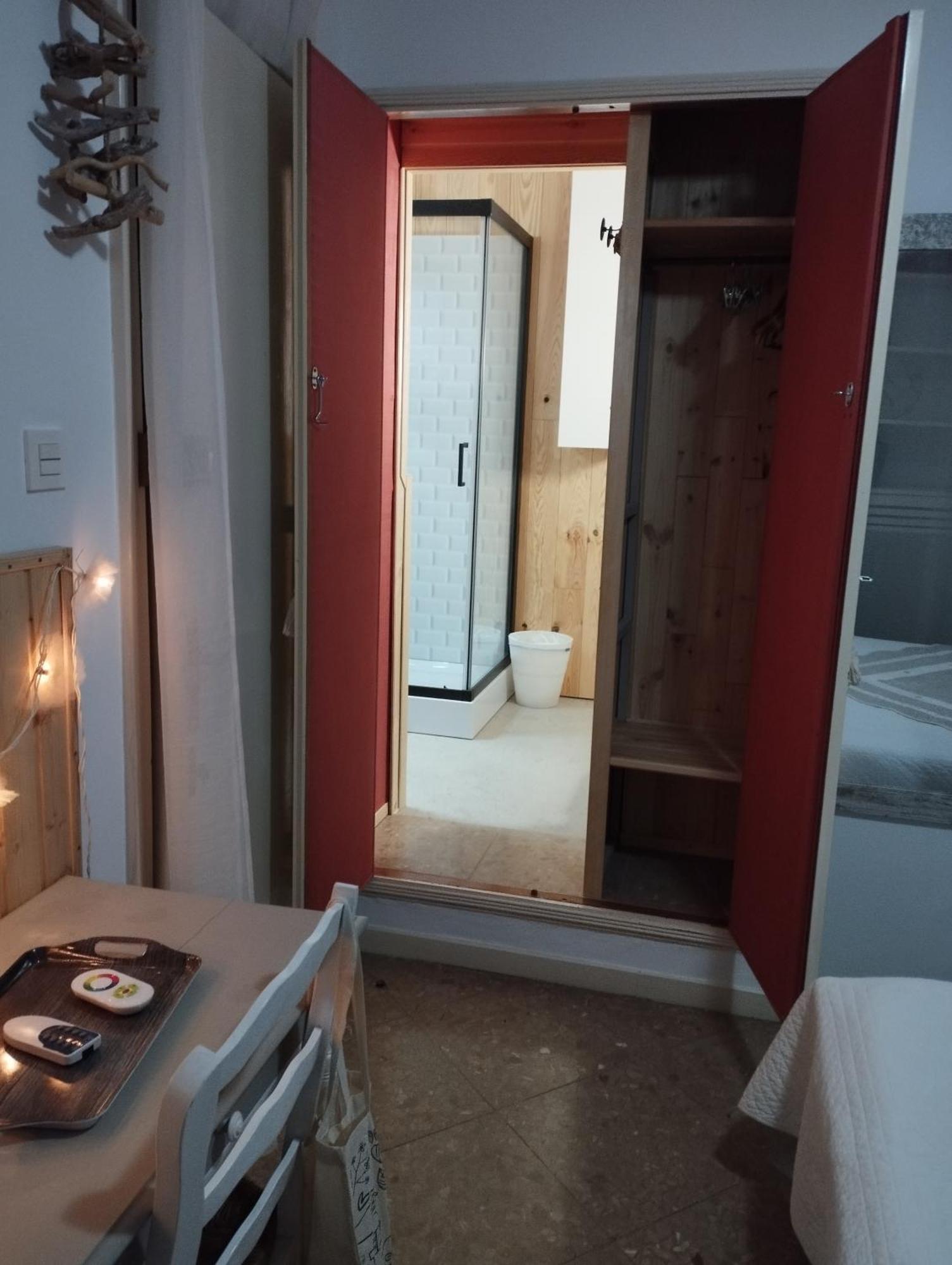 Chambres D'Hotes Chez Catherine A Reus Chambre Bord De Mer Avec Salle De Bains Privee Екстериор снимка